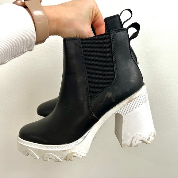 SOREL Brex Black & Sea Salt White Rubber Block Heel Boots - Anniversary Edition - Picture 6 of 8